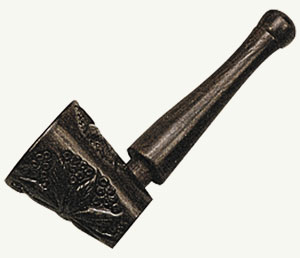 Wooden 'leafe' smoking pipe