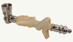 Metal 'female' smoking pipe
